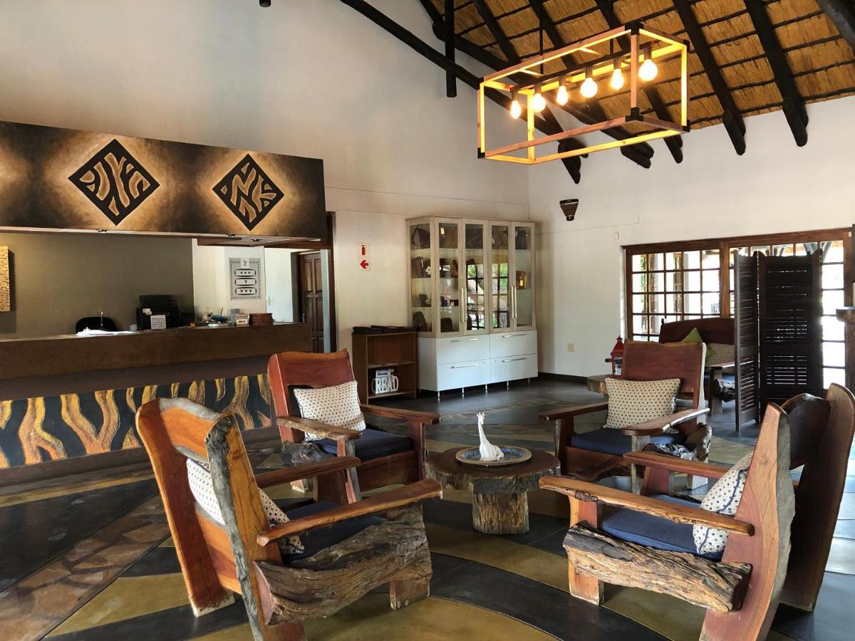 Okahandja Country Hotel Buitenkant foto