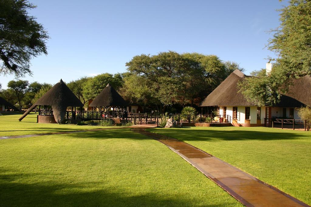 Okahandja Country Hotel Buitenkant foto